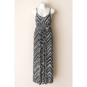 Charlotte‎ Russe Maxi Sundress XS Black/White Chevron Festival Babydoll Aztec